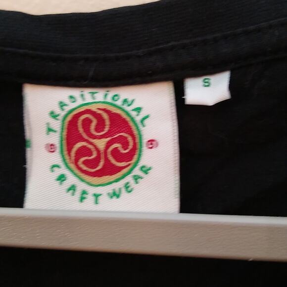 Transitional craft wear women's small Ireland t-shirt. - Picture 2 of 8